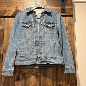 womens jean jacket